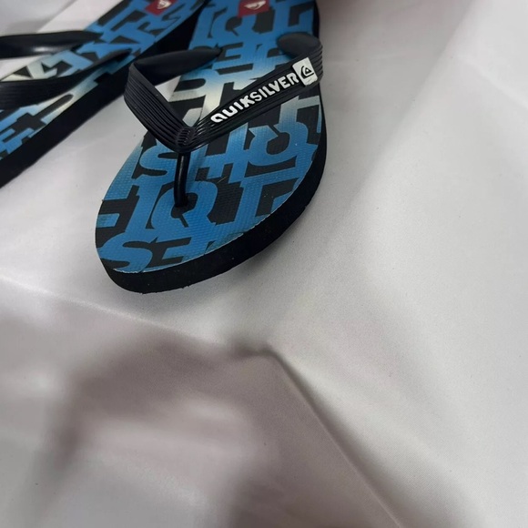 Quicksilver Flip Flops size 6/7 - Picture 7 of 16